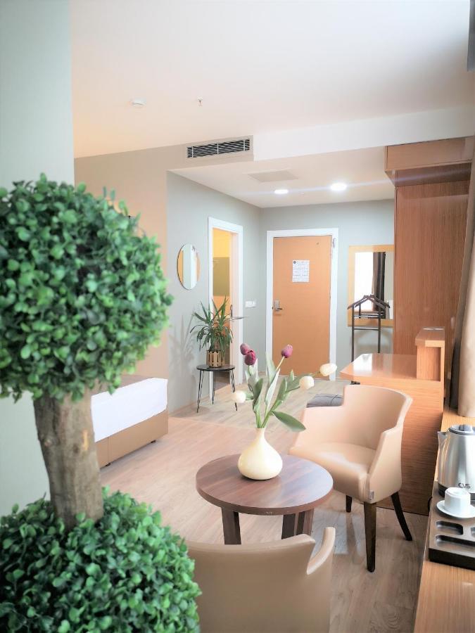 Grand Park Hotel Istanbul City Center Bed And Breakfast מראה חיצוני תמונה